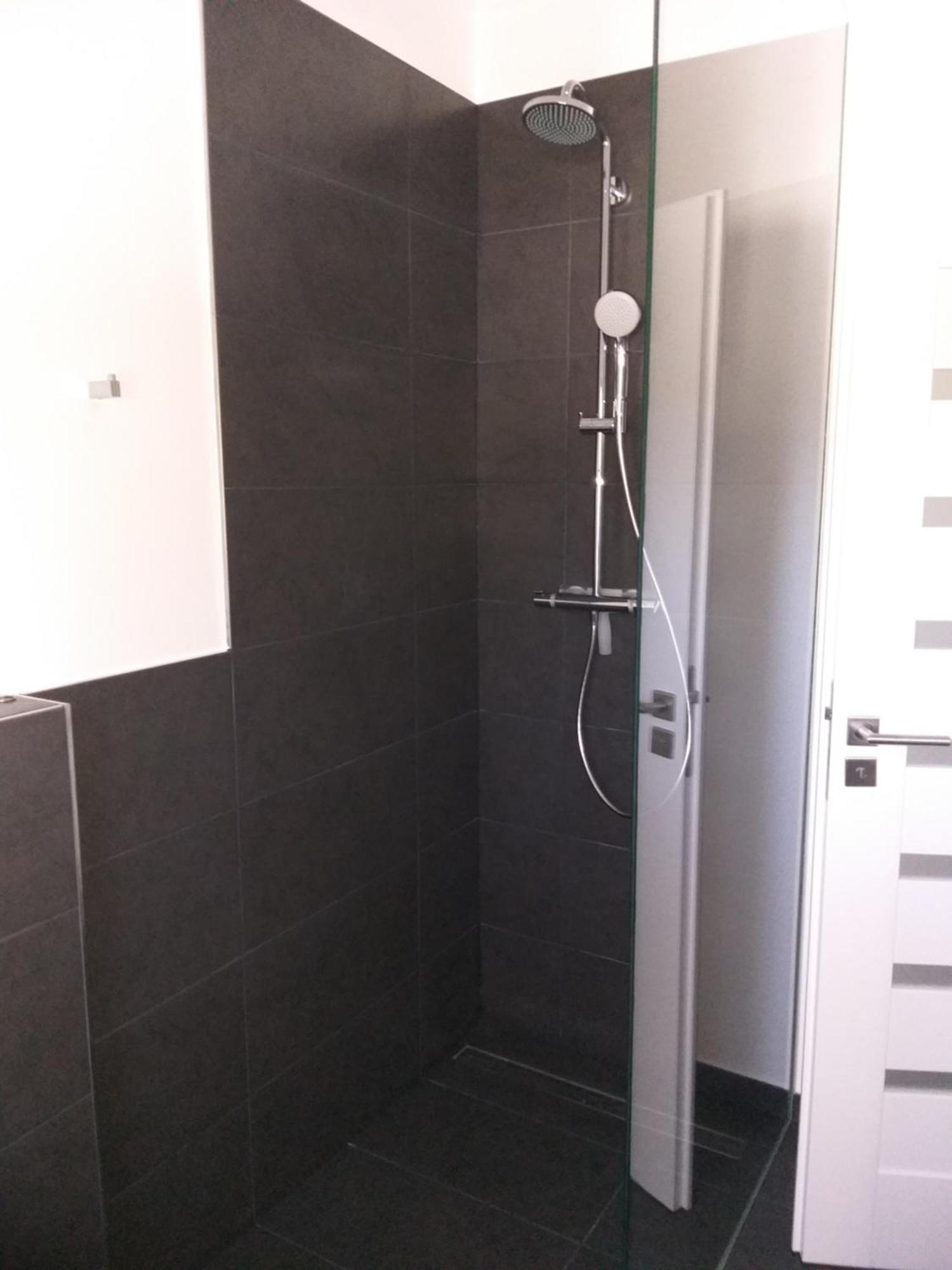 Modernes 1 Zimmerapartment Nahe Frankfurt Am Main Хойзенщам Екстериор снимка